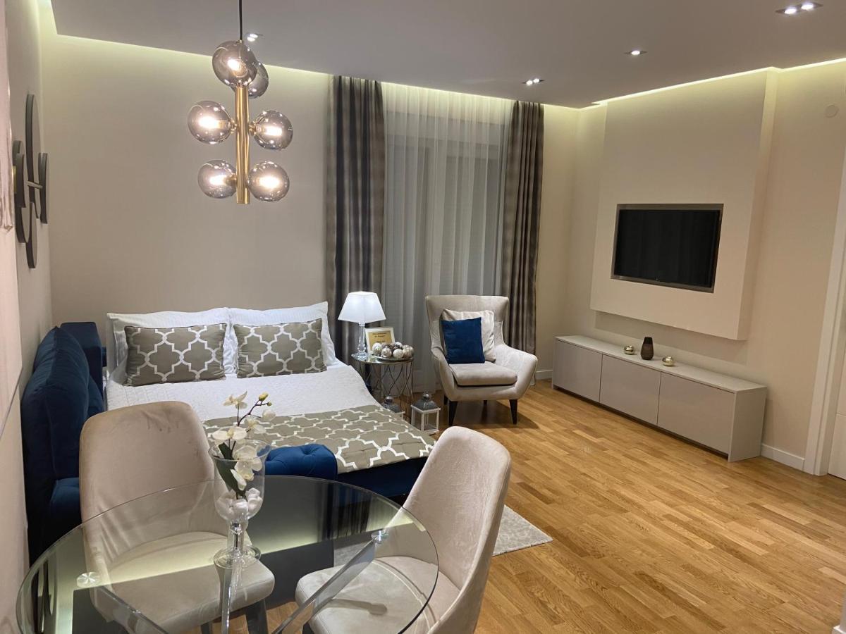 Tiffany Lux Apartment تريبينيي المظهر الخارجي الصورة