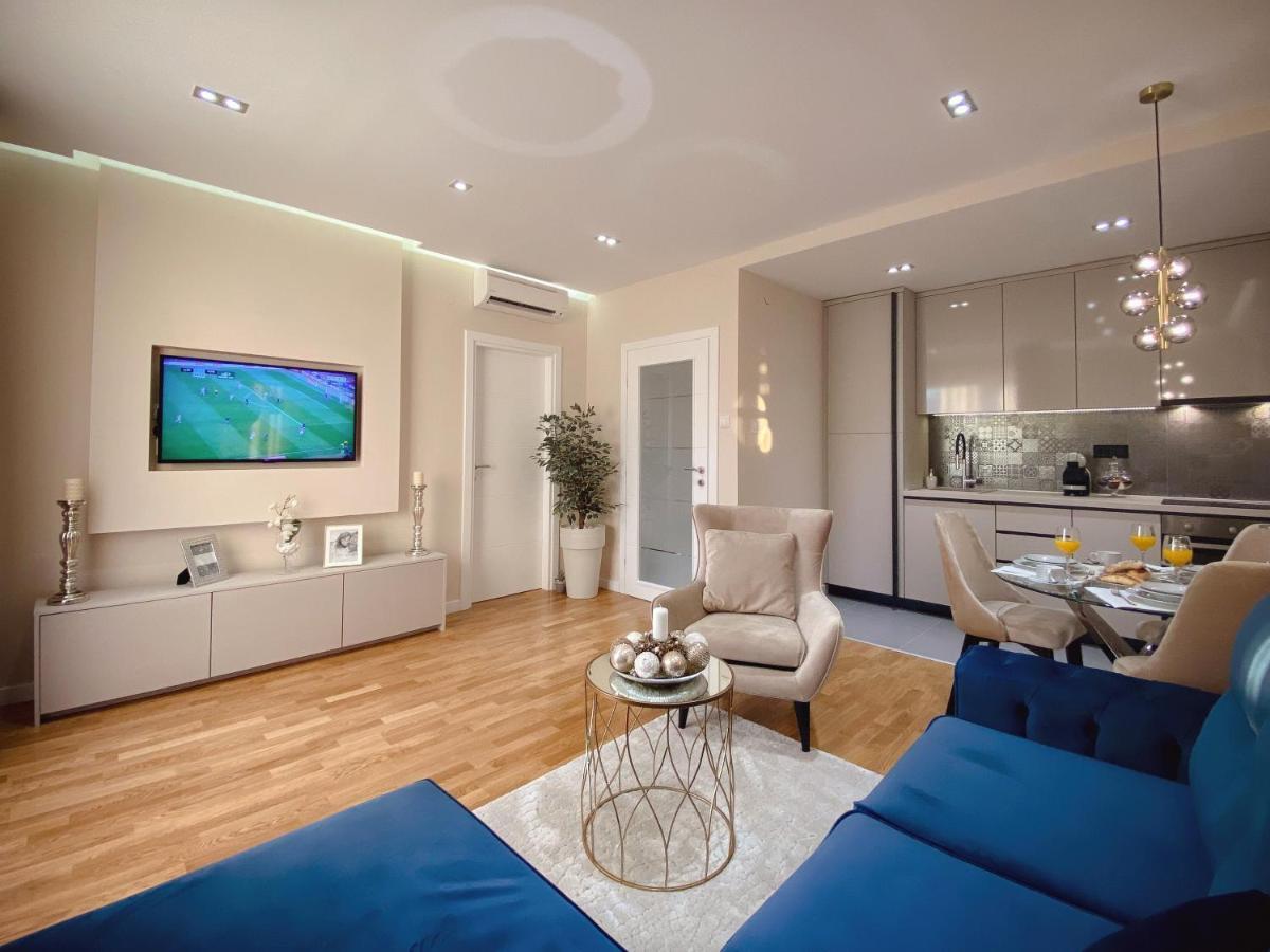 Tiffany Lux Apartment تريبينيي المظهر الخارجي الصورة