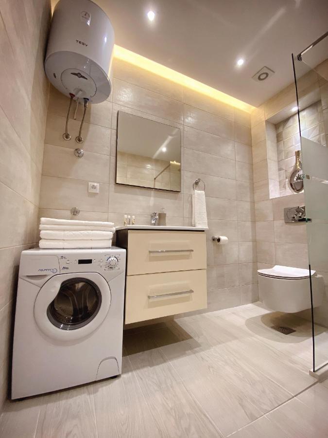 Tiffany Lux Apartment تريبينيي المظهر الخارجي الصورة