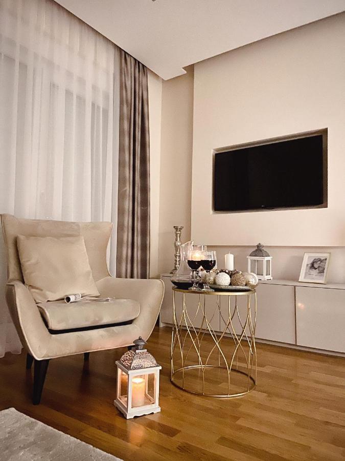 Tiffany Lux Apartment تريبينيي المظهر الخارجي الصورة